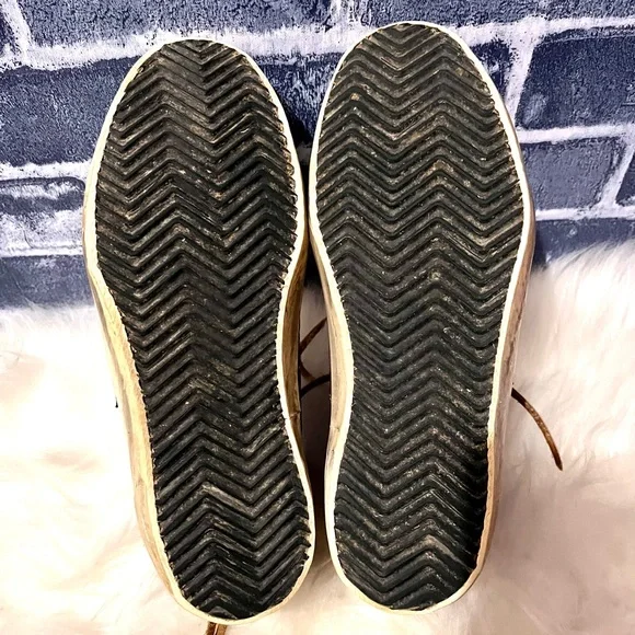 Auth. EUC Golden Goose, super rare, Mid/Star Bordeau trainers in Ametista Lame’